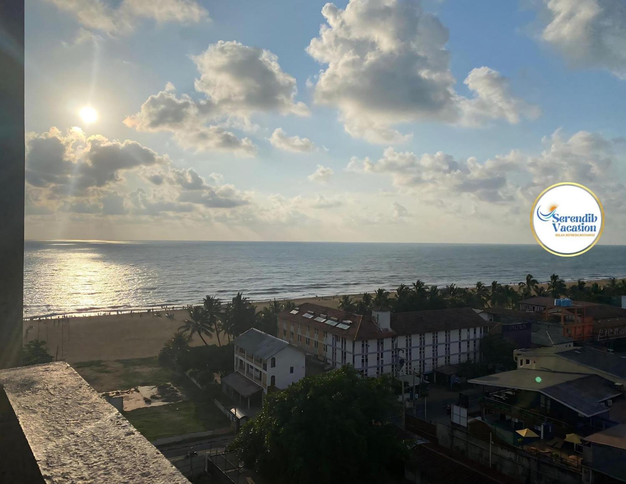 Negombo Ocean Breeze - Bliss On The Beach Luxury Apartments By Serendib Vacation Екстер'єр фото