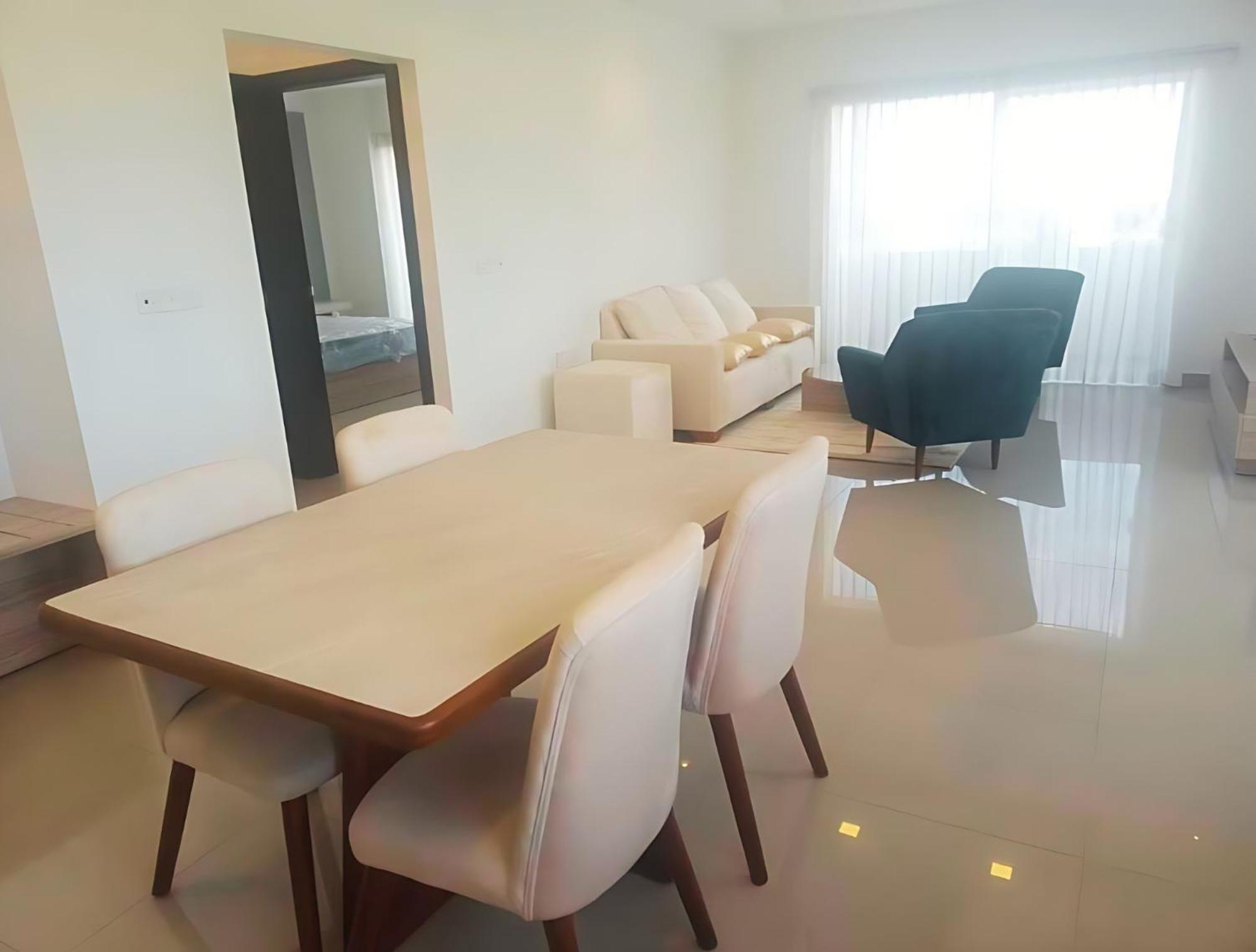 Negombo Ocean Breeze - Bliss On The Beach Luxury Apartments By Serendib Vacation Екстер'єр фото