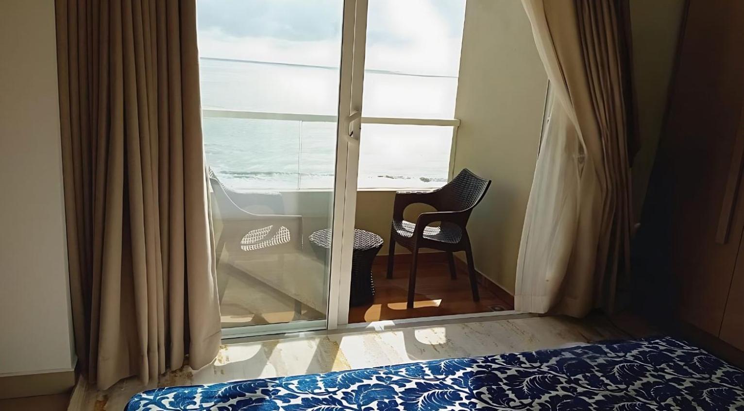 Negombo Ocean Breeze - Bliss On The Beach Luxury Apartments By Serendib Vacation Екстер'єр фото