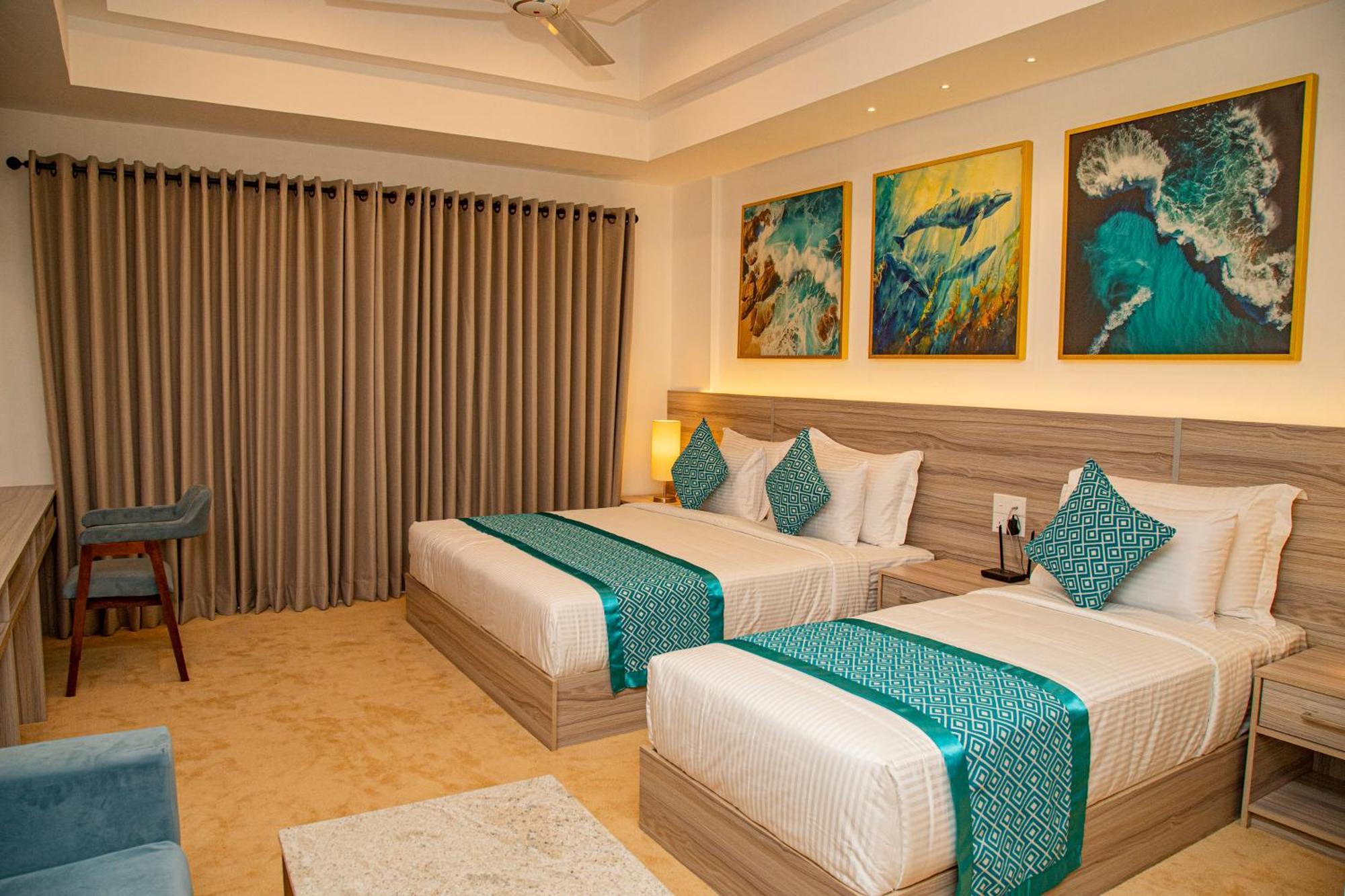Negombo Ocean Breeze - Bliss On The Beach Luxury Apartments By Serendib Vacation Екстер'єр фото