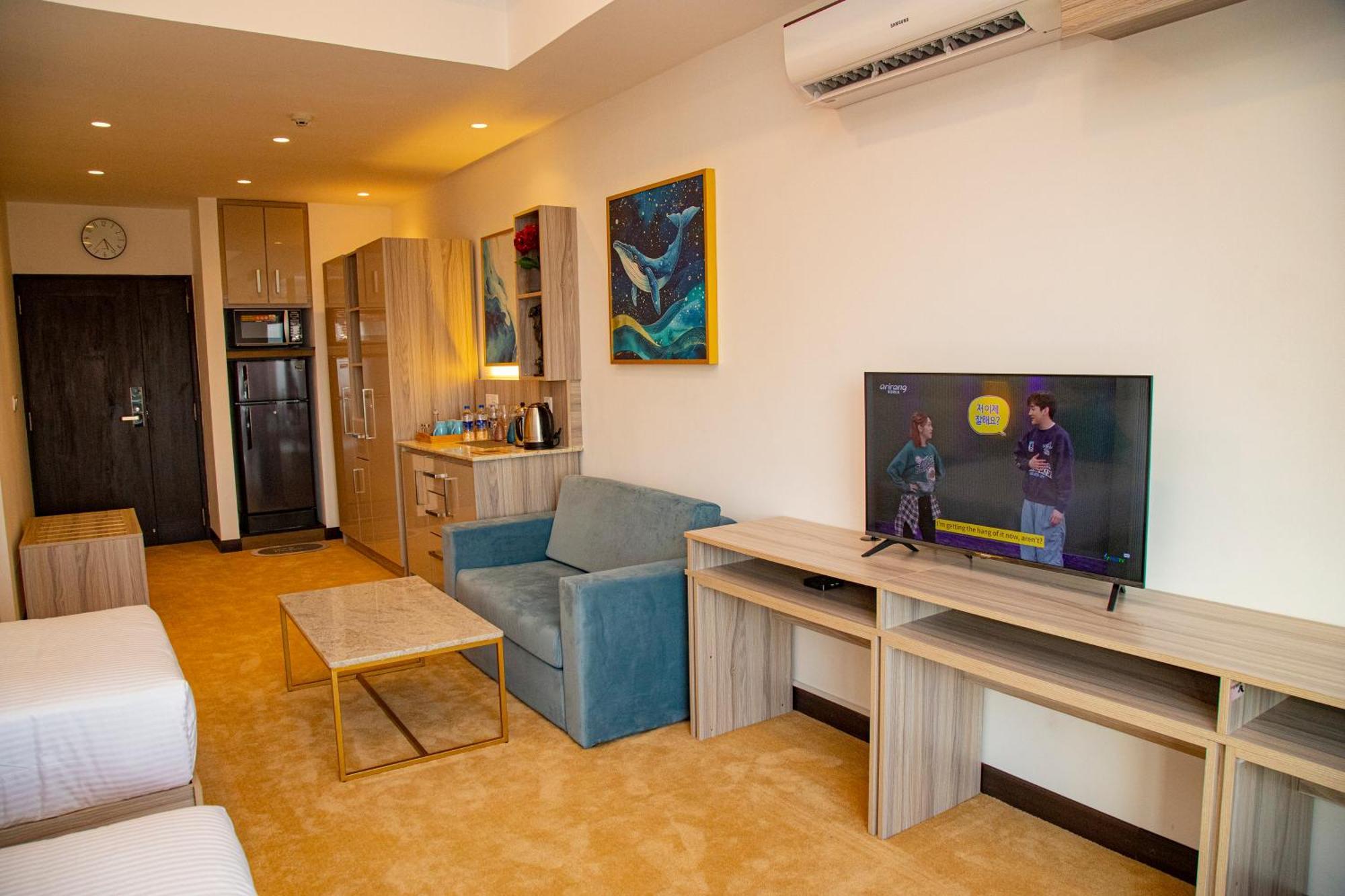 Negombo Ocean Breeze - Bliss On The Beach Luxury Apartments By Serendib Vacation Екстер'єр фото