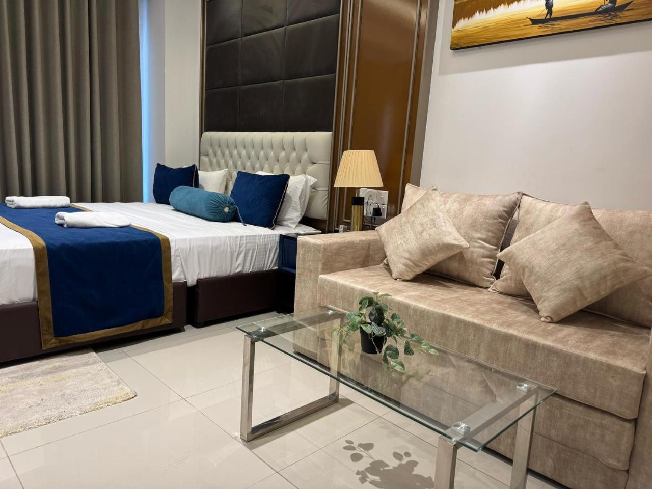 Negombo Ocean Breeze - Bliss On The Beach Luxury Apartments By Serendib Vacation Екстер'єр фото